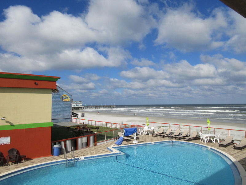 Roomba Inn & Suites - Daytona Beach Buitenkant foto
