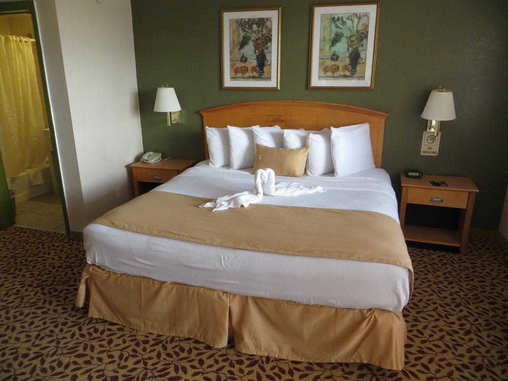 Roomba Inn & Suites - Daytona Beach Kamer foto