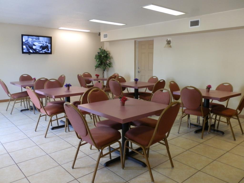 Roomba Inn & Suites - Daytona Beach Buitenkant foto