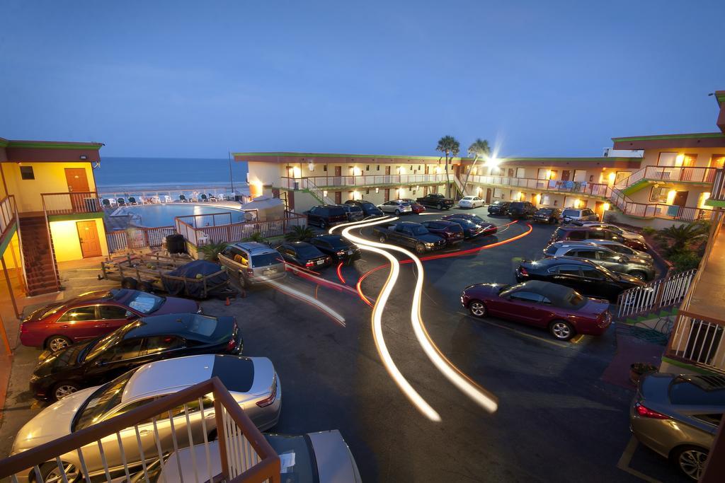 Roomba Inn & Suites - Daytona Beach Buitenkant foto