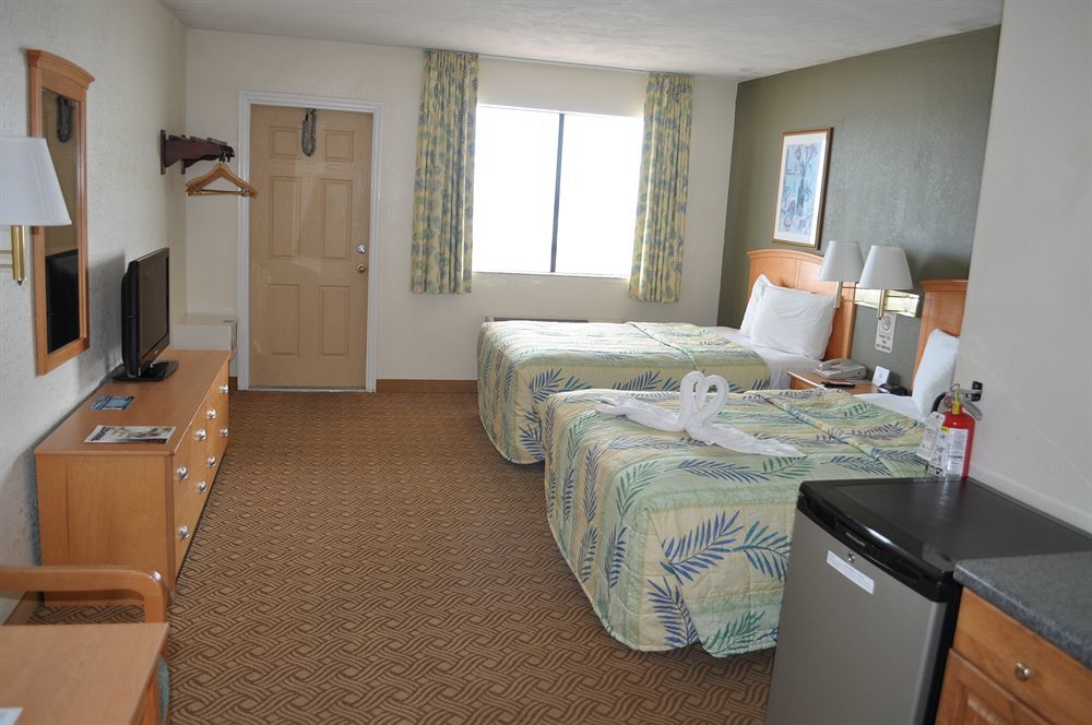 Roomba Inn & Suites - Daytona Beach Buitenkant foto